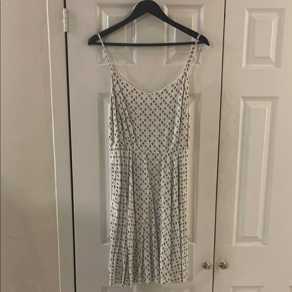 Old Navy Chic Patterned Dress Size XL In Black And White